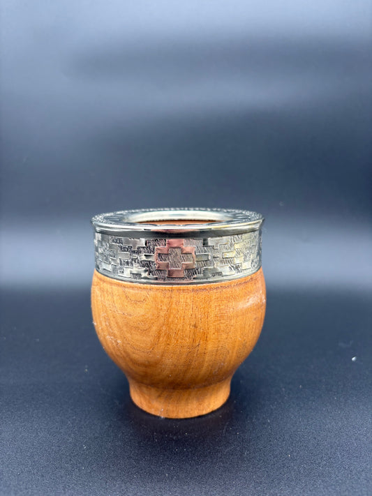 Imperial Algarrobo Cincelado Laqueado