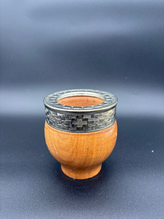 Imperial Algarrobo Cincelado Laqueado